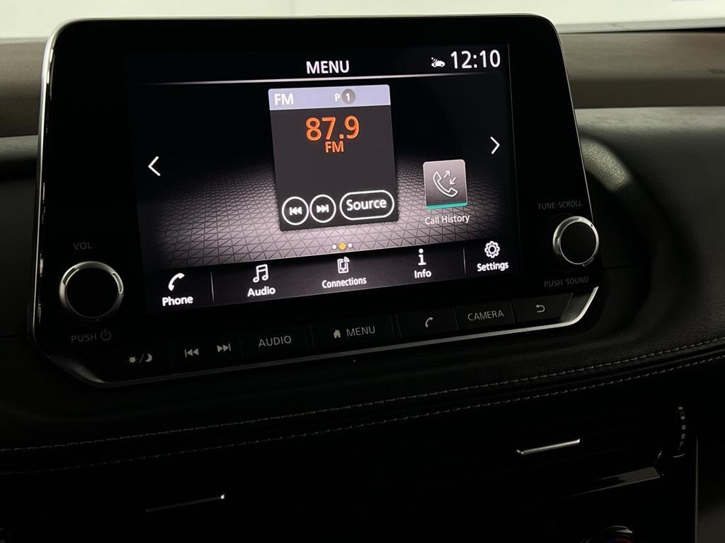 used 2022 Nissan Rogue car, priced at $17,275