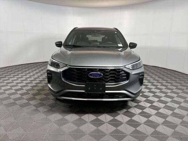 used 2024 Ford Escape car, priced at $26,000