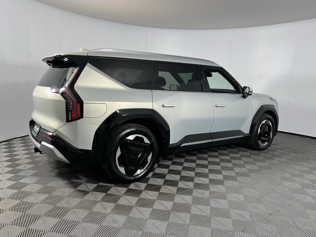 used 2024 Kia EV9 car, priced at $42,975