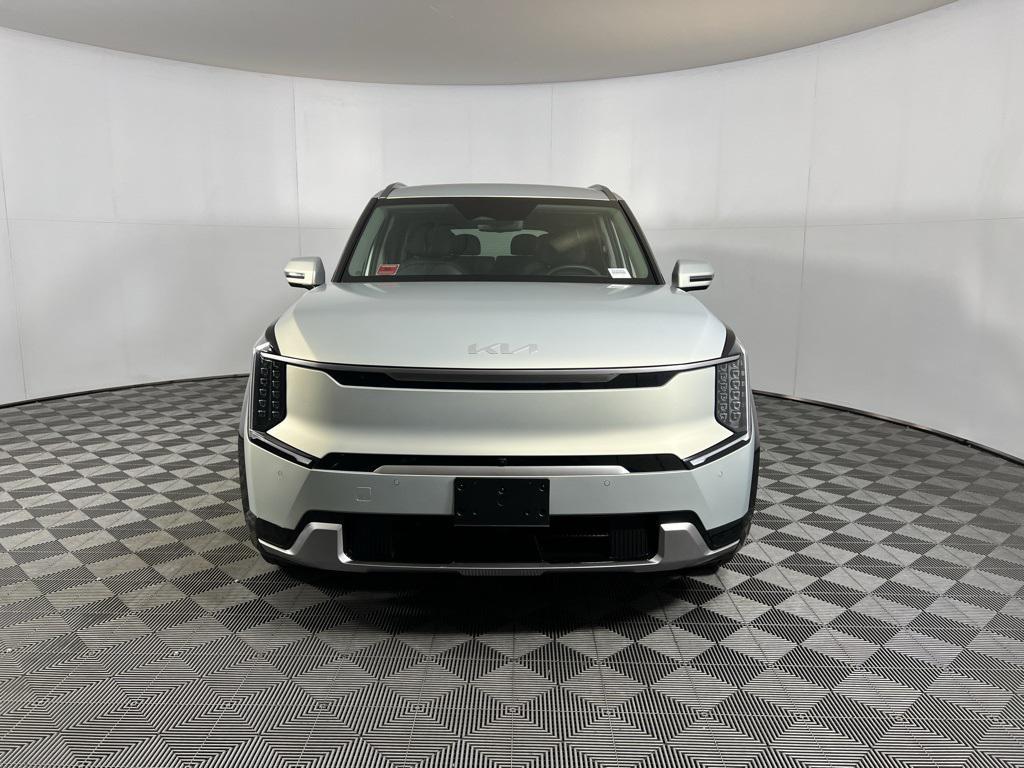 used 2024 Kia EV9 car, priced at $42,975
