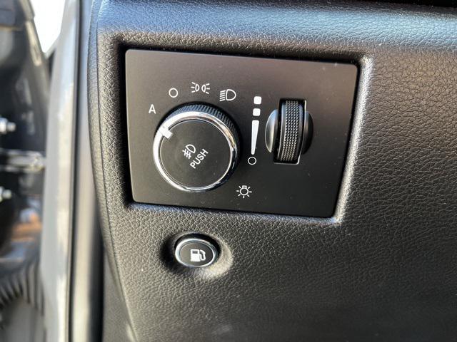 used 2019 Jeep Grand Cherokee car, priced at $23,995