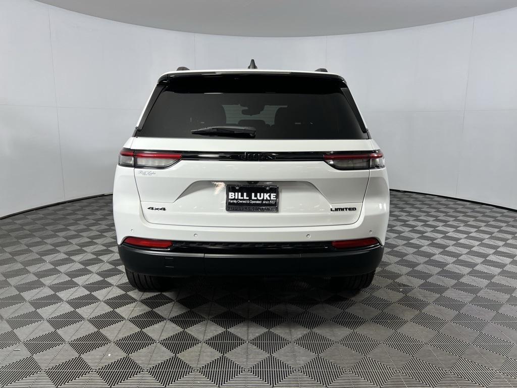 used 2023 Jeep Grand Cherokee car, priced at $31,375