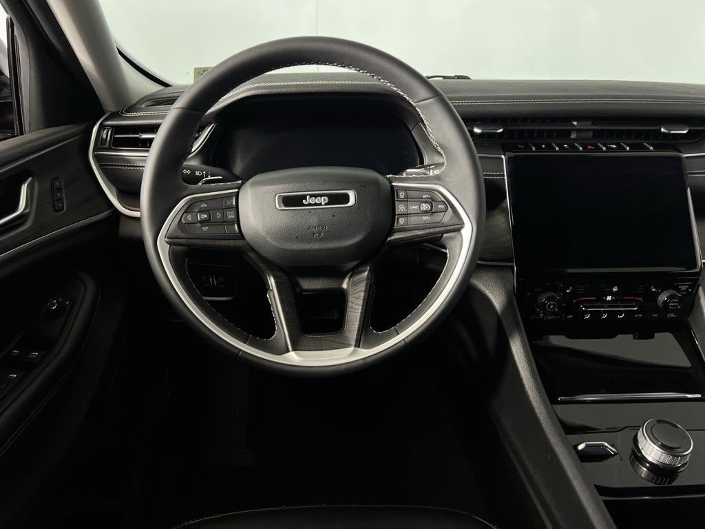 used 2023 Jeep Grand Cherokee car, priced at $31,375