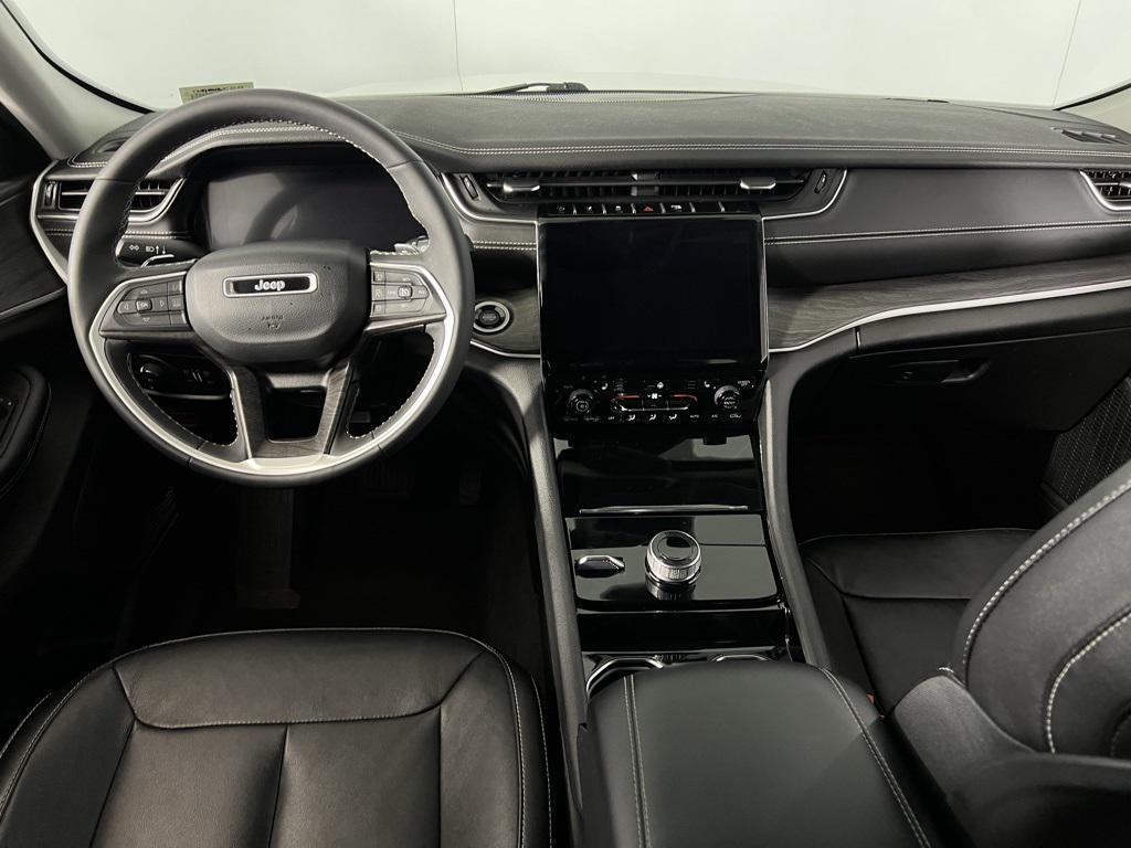 used 2023 Jeep Grand Cherokee car, priced at $31,375