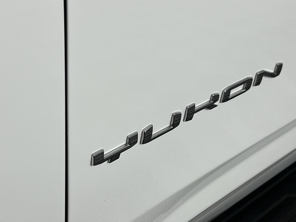 used 2024 GMC Yukon car, priced at $58,773