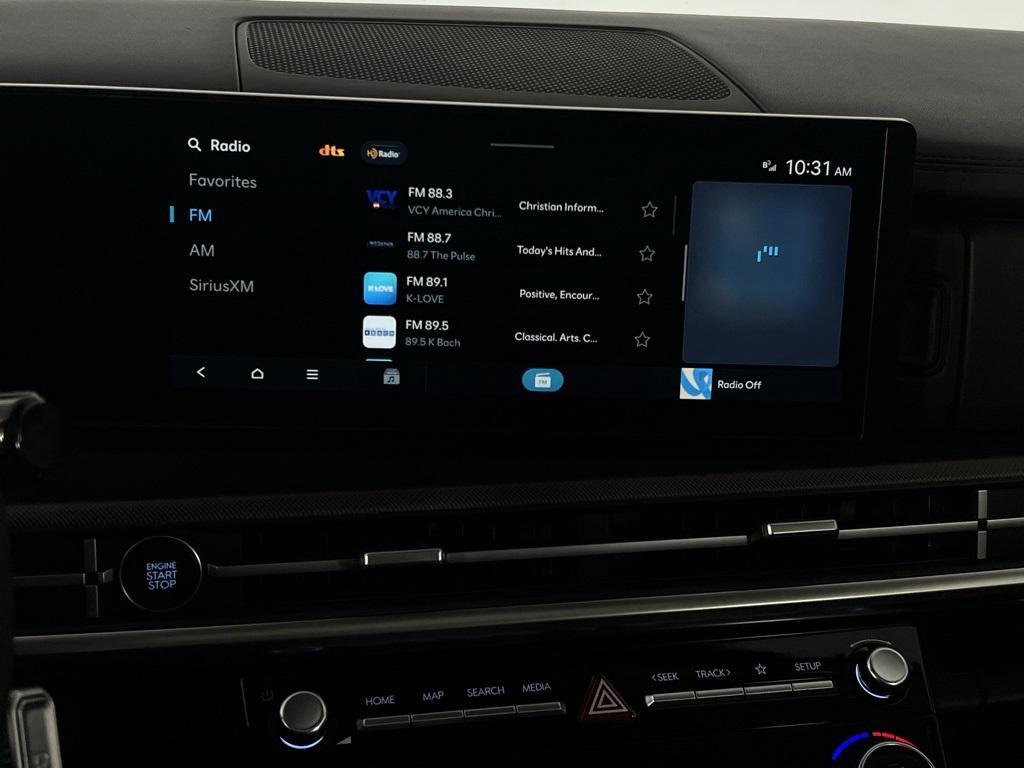 used 2024 Hyundai Santa Fe car, priced at $29,075