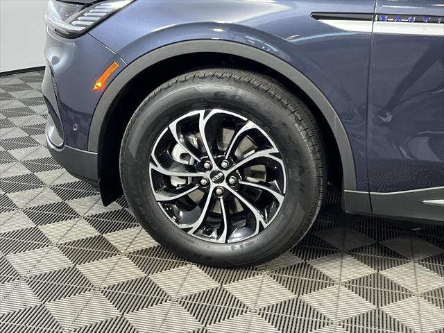 used 2024 Lincoln Nautilus car, priced at $49,573