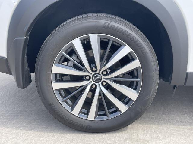 used 2022 Nissan Pathfinder car, priced at $39,973