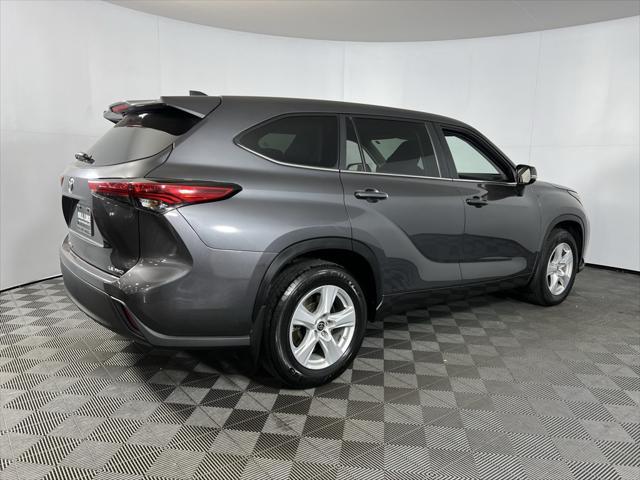 used 2023 Toyota Highlander car, priced at $34,000
