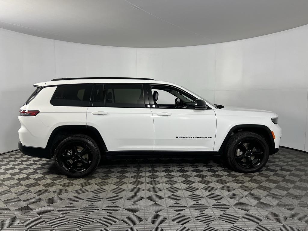 used 2022 Jeep Grand Cherokee L car, priced at $27,573