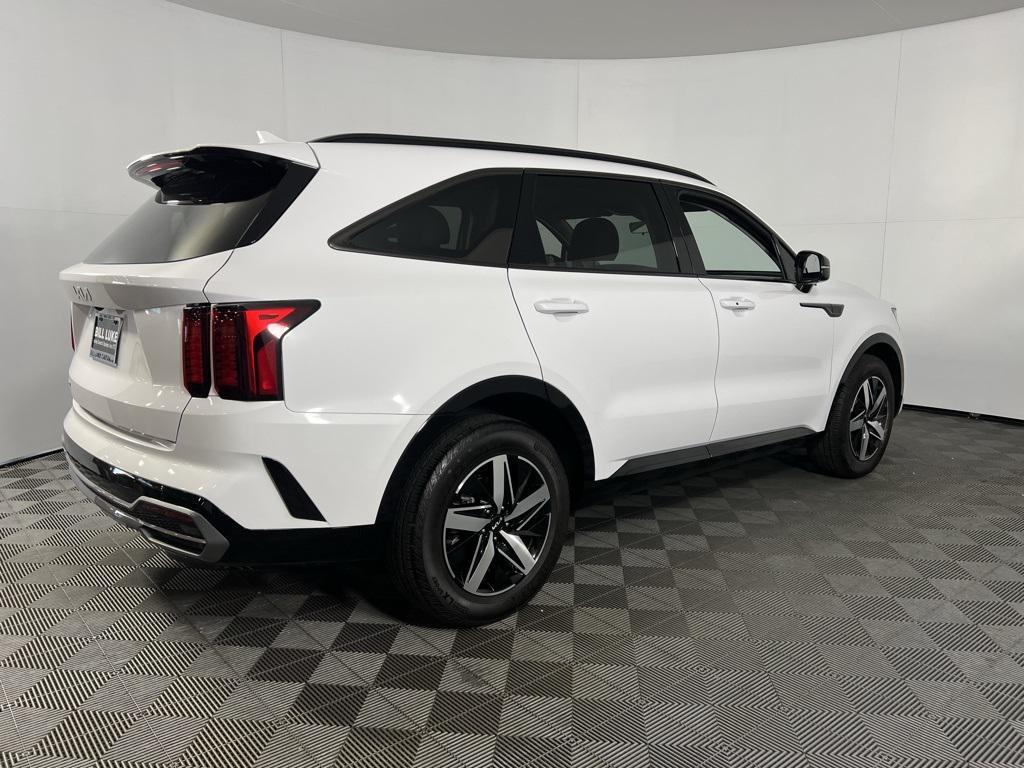 used 2023 Kia Sorento car, priced at $26,075