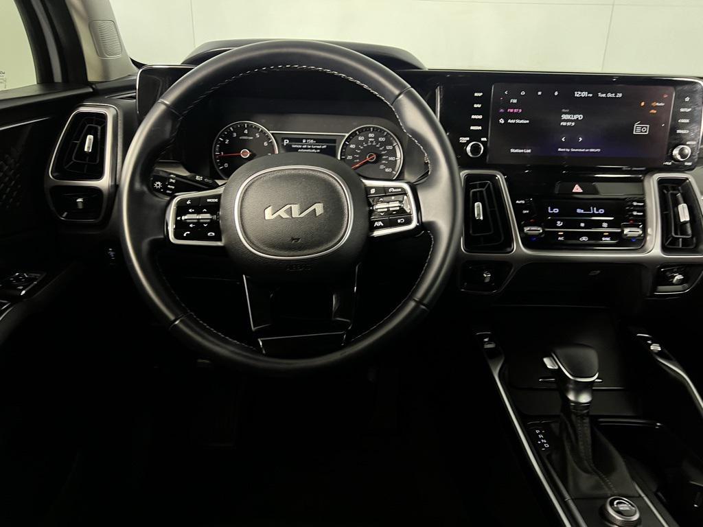 used 2023 Kia Sorento car, priced at $26,075