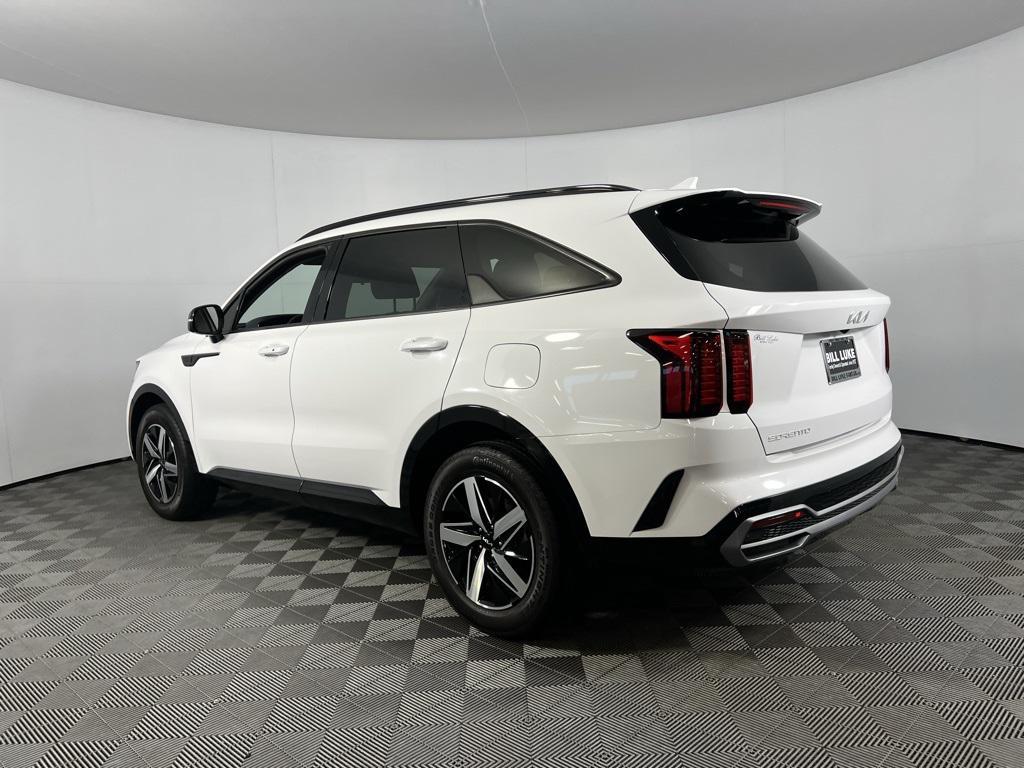 used 2023 Kia Sorento car, priced at $26,075