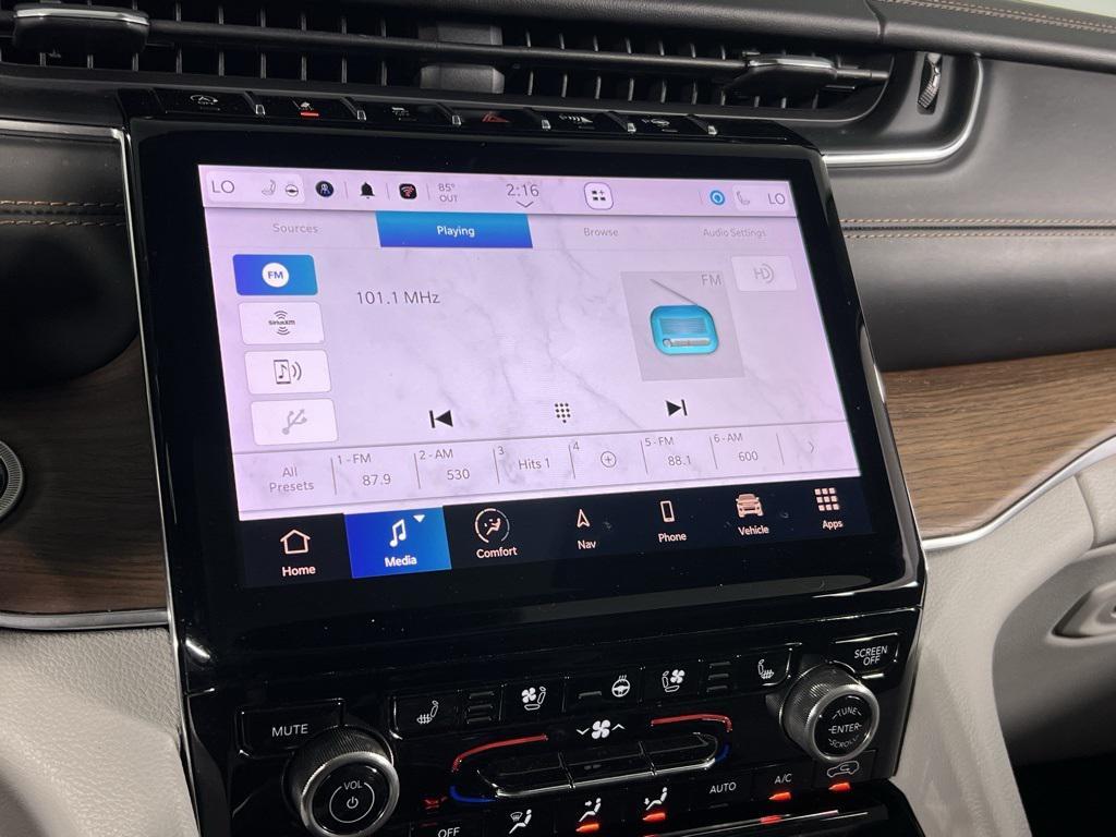 used 2023 Jeep Grand Cherokee car, priced at $40,473