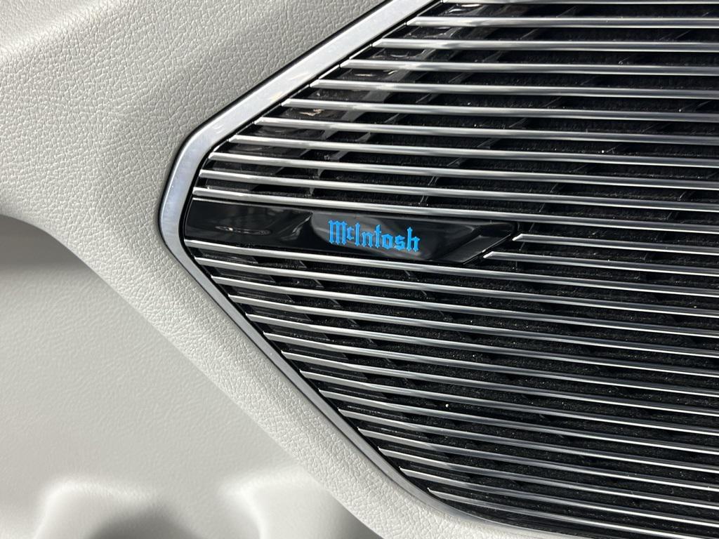 used 2023 Jeep Grand Cherokee car, priced at $40,473