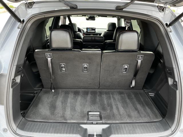 used 2025 Honda Pilot car, priced at $44,073