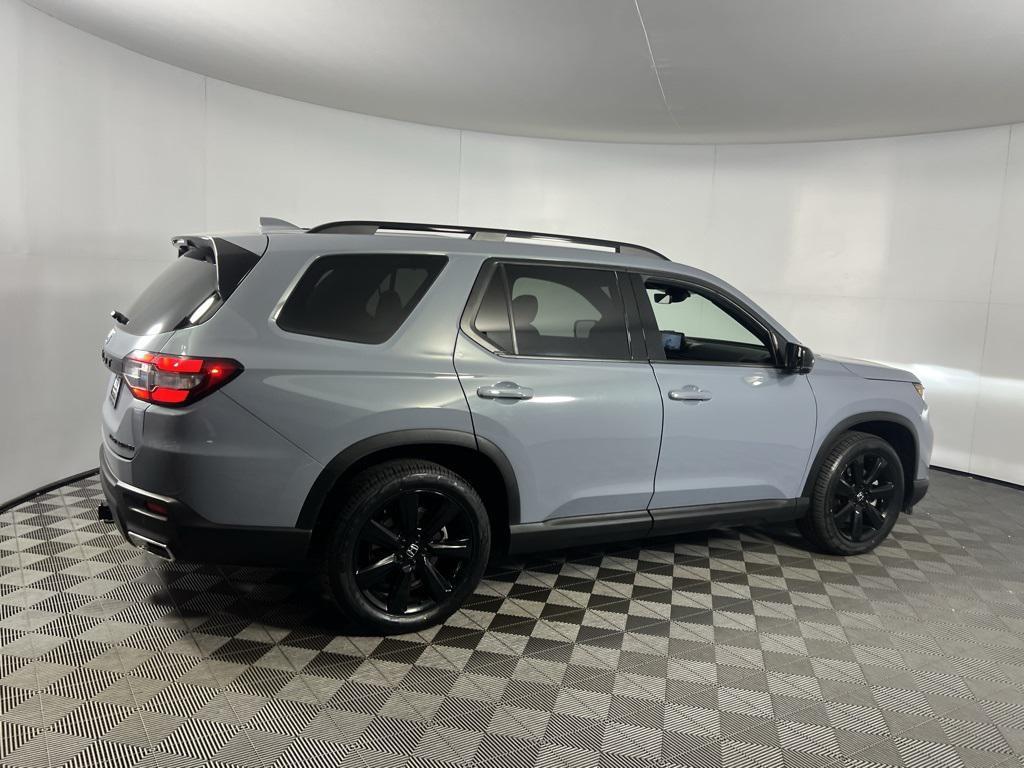 used 2025 Honda Pilot car, priced at $41,173