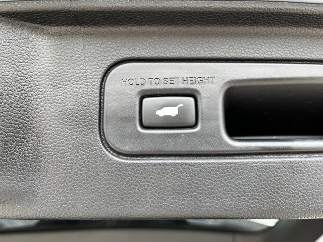 used 2025 Honda Pilot car, priced at $44,073