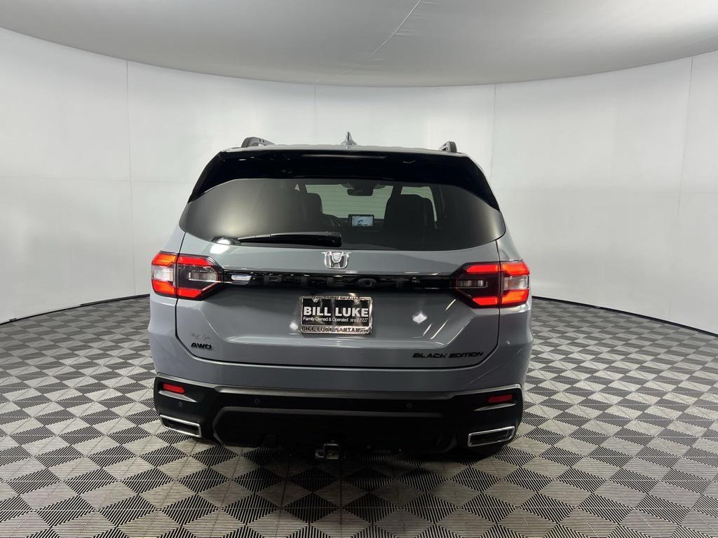 used 2025 Honda Pilot car, priced at $41,173