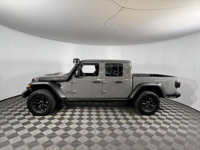 used 2022 Jeep Gladiator car, priced at $39,075