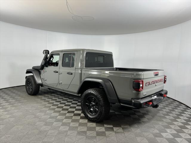 used 2022 Jeep Gladiator car, priced at $39,075