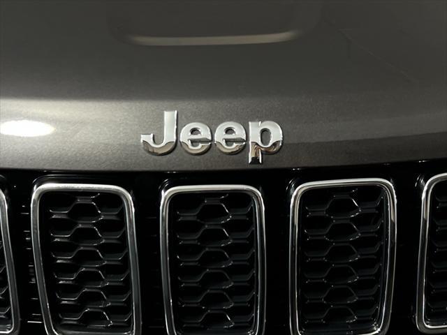 used 2020 Jeep Grand Cherokee car, priced at $18,075