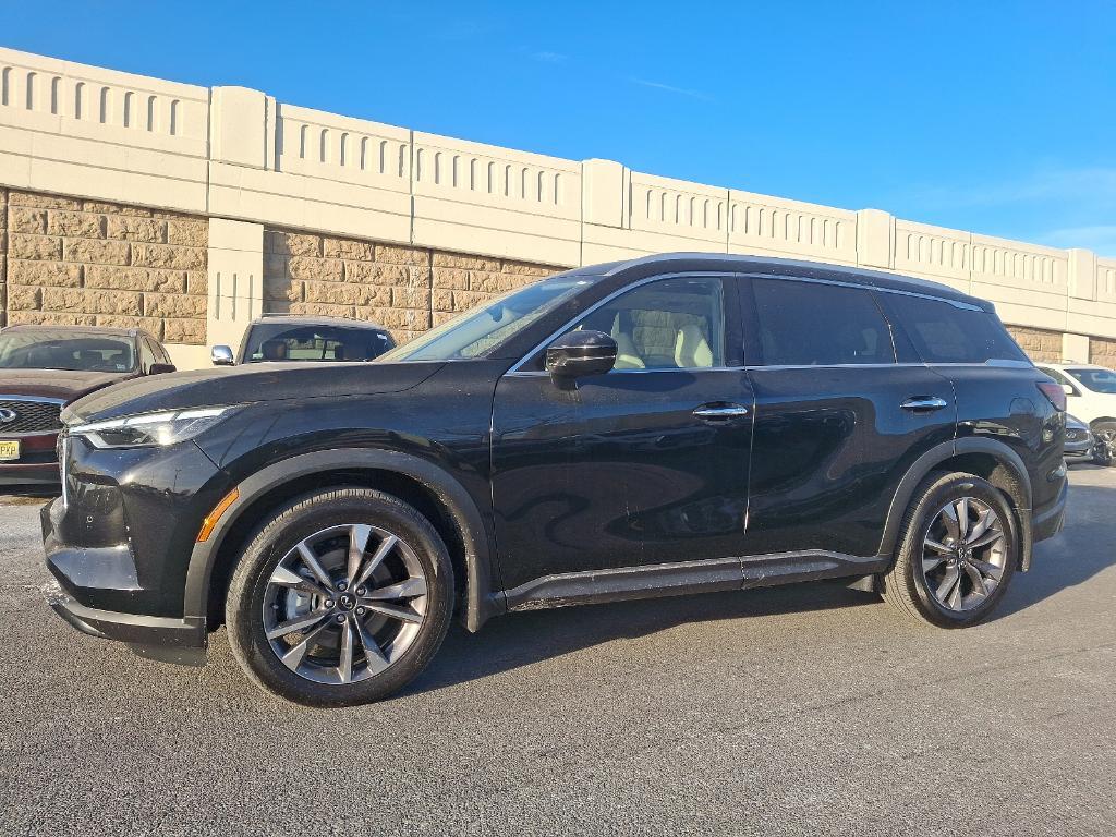 new 2025 INFINITI QX60 car, priced at $61,545