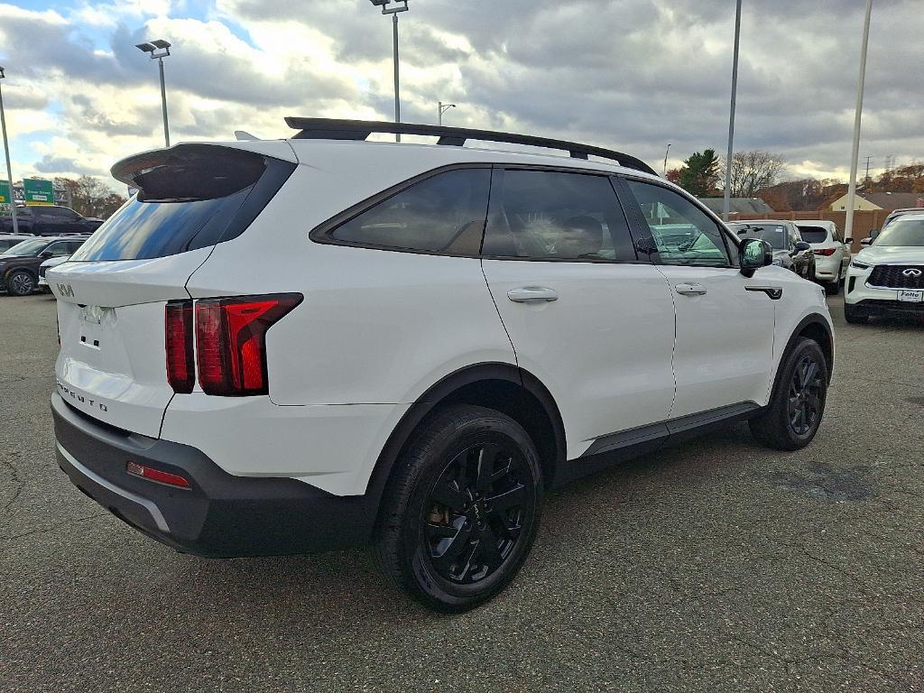 used 2022 Kia Sorento car, priced at $26,959