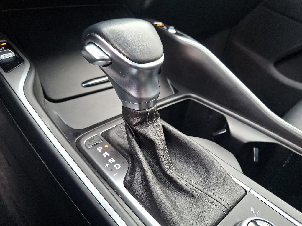 used 2022 Kia Sorento car, priced at $26,959