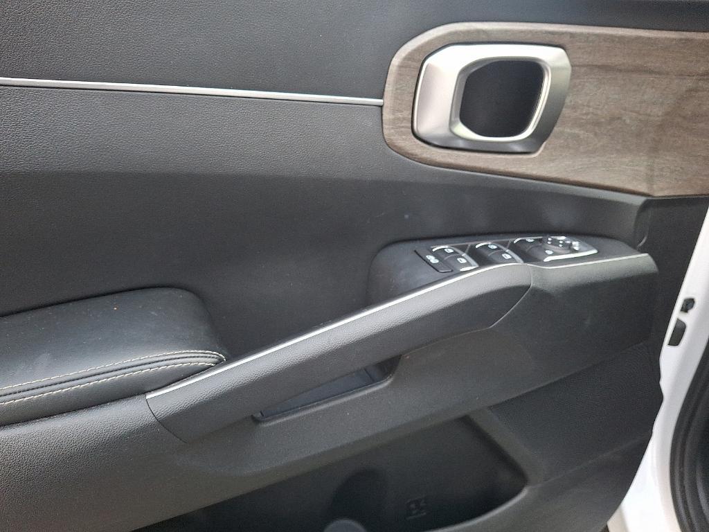 used 2022 Kia Sorento car, priced at $26,959