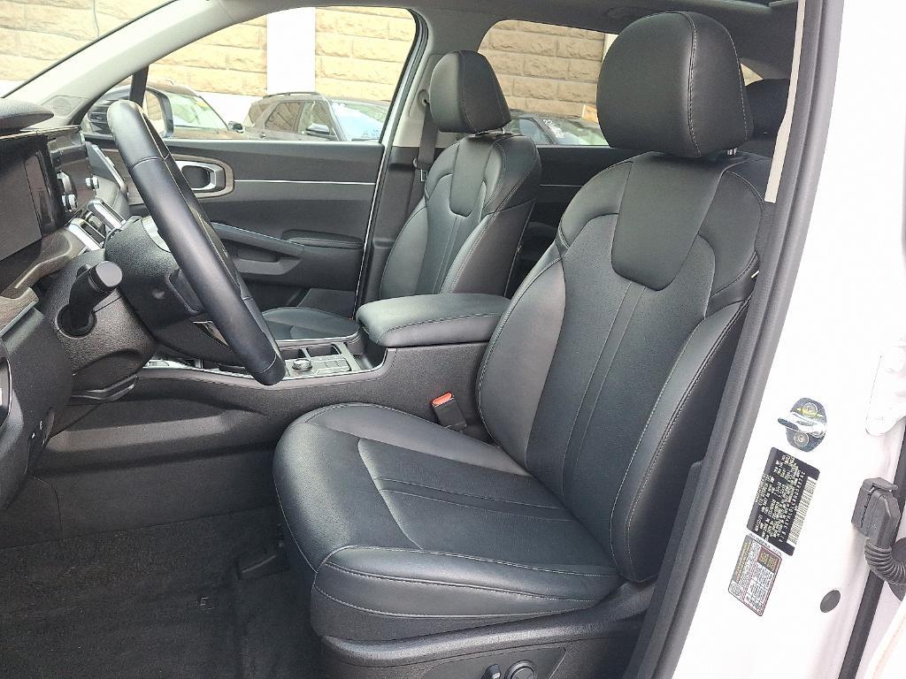 used 2022 Kia Sorento car, priced at $26,959