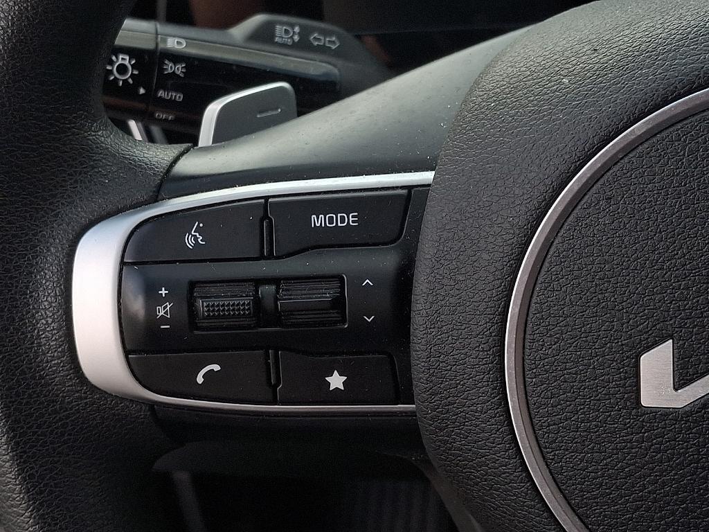 used 2023 Kia Sportage Hybrid car, priced at $25,952