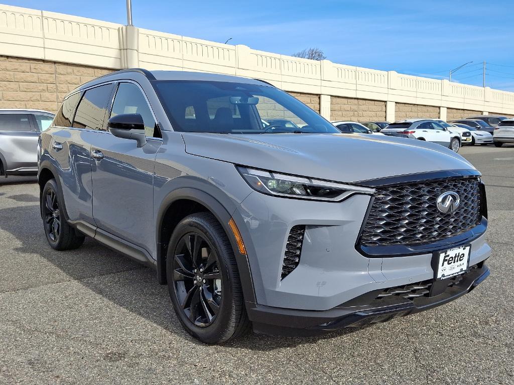 new 2025 INFINITI QX60 car, priced at $62,980