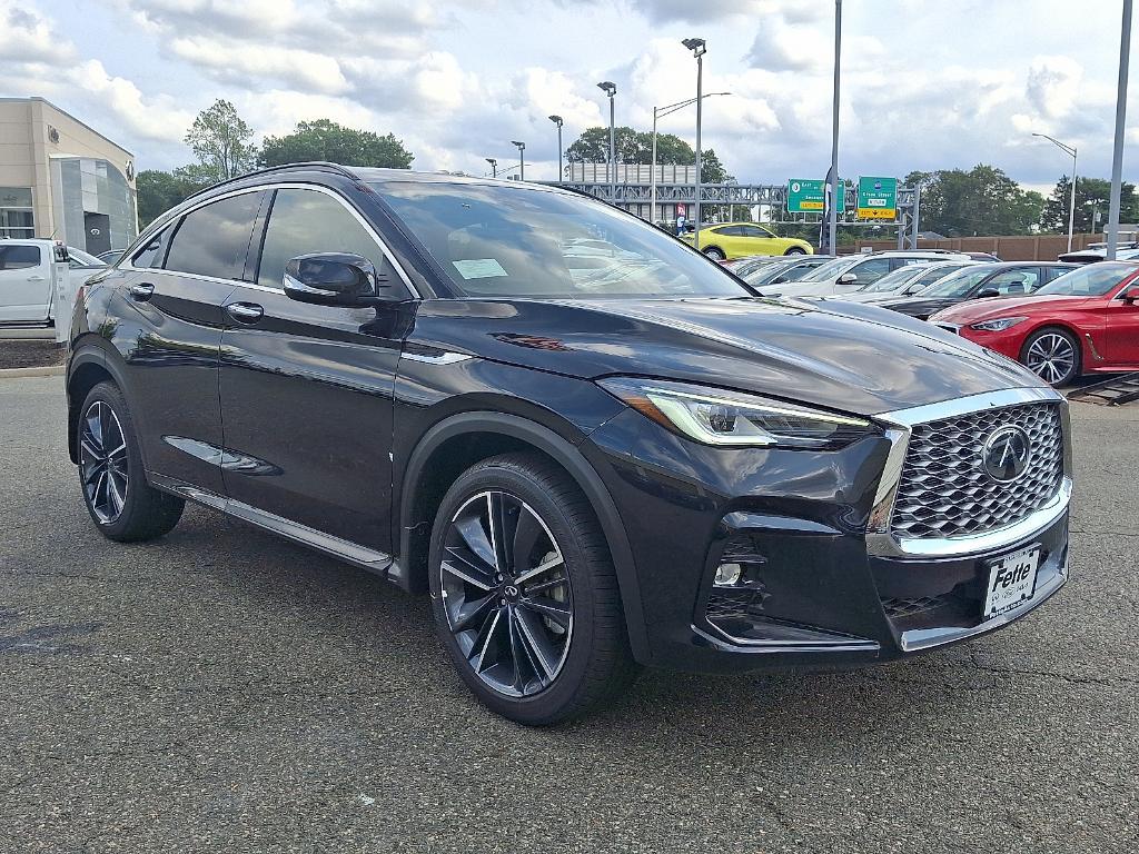 new 2025 INFINITI QX55 car, priced at $52,085
