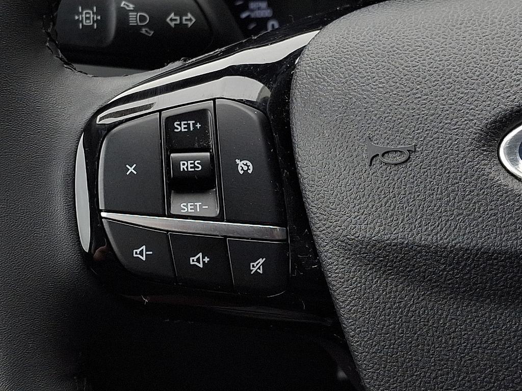 used 2022 Ford Escape car, priced at $24,763