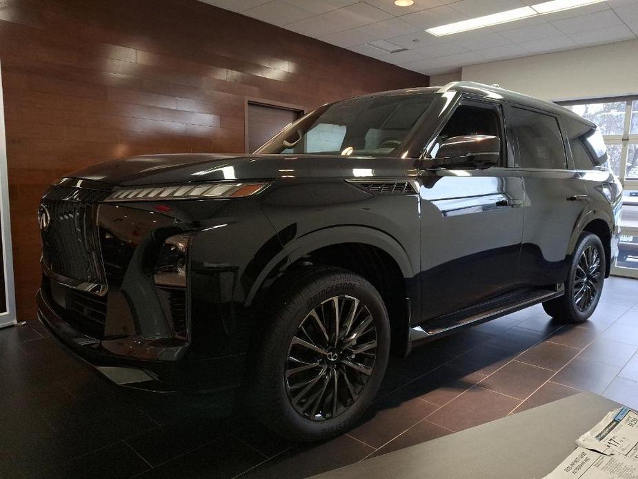 new 2025 INFINITI QX80 car, priced at $116,255