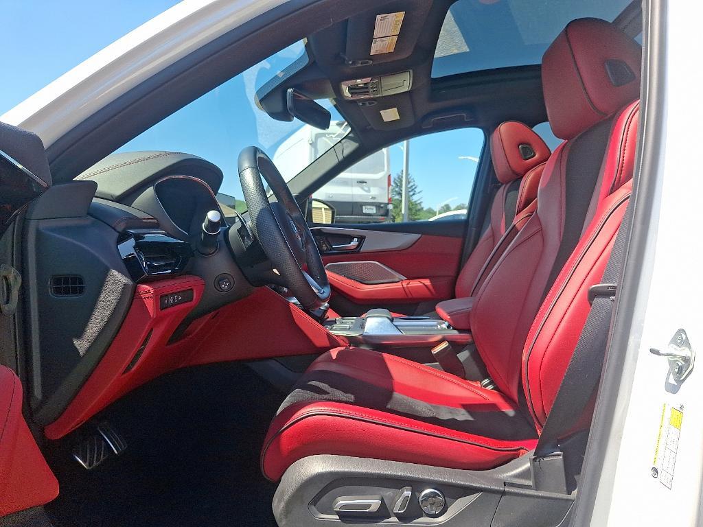 used 2022 Acura MDX car