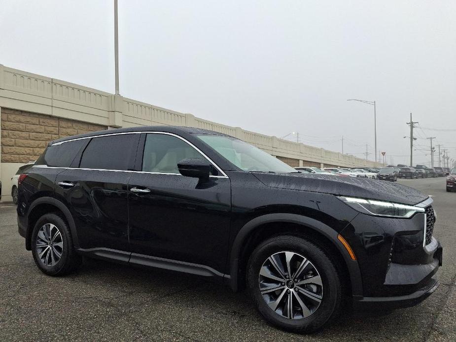 new 2025 INFINITI QX60 car, priced at $54,945