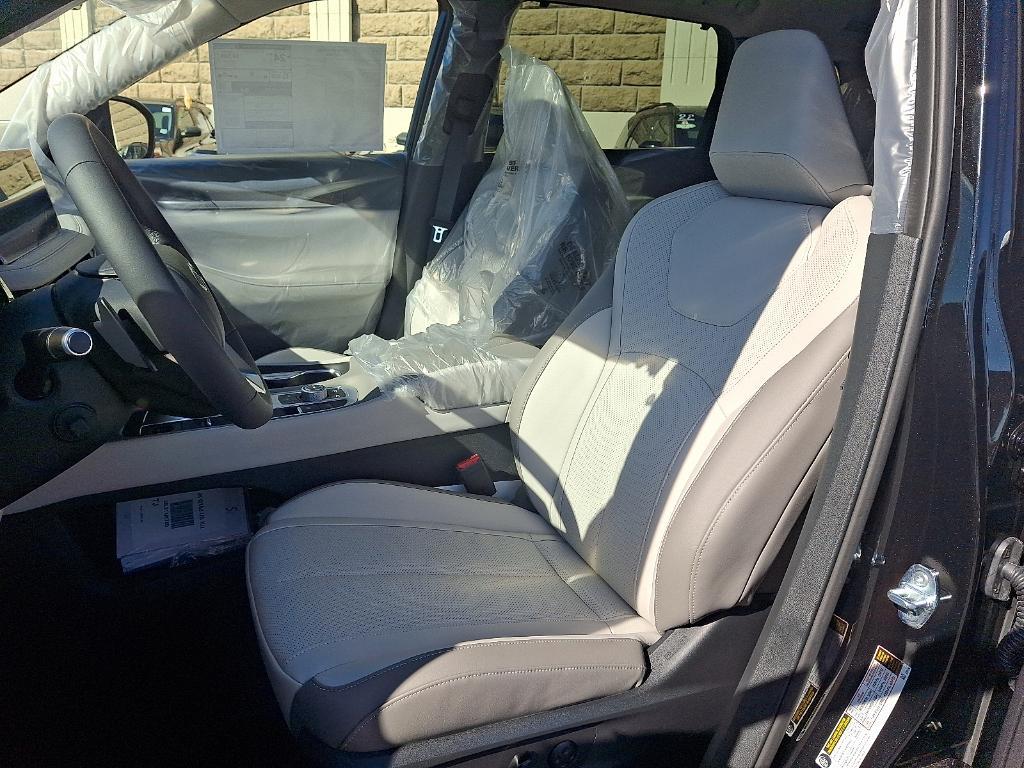 new 2026 INFINITI QX60 car, priced at $61,690