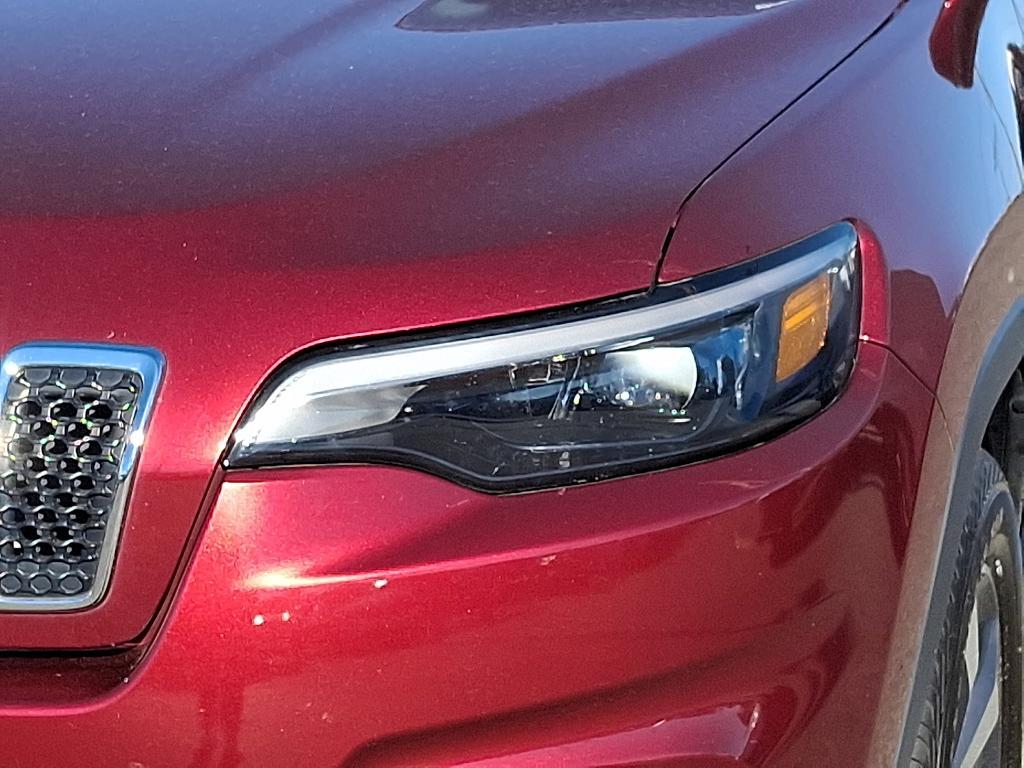 used 2019 Jeep Cherokee car, priced at $20,697