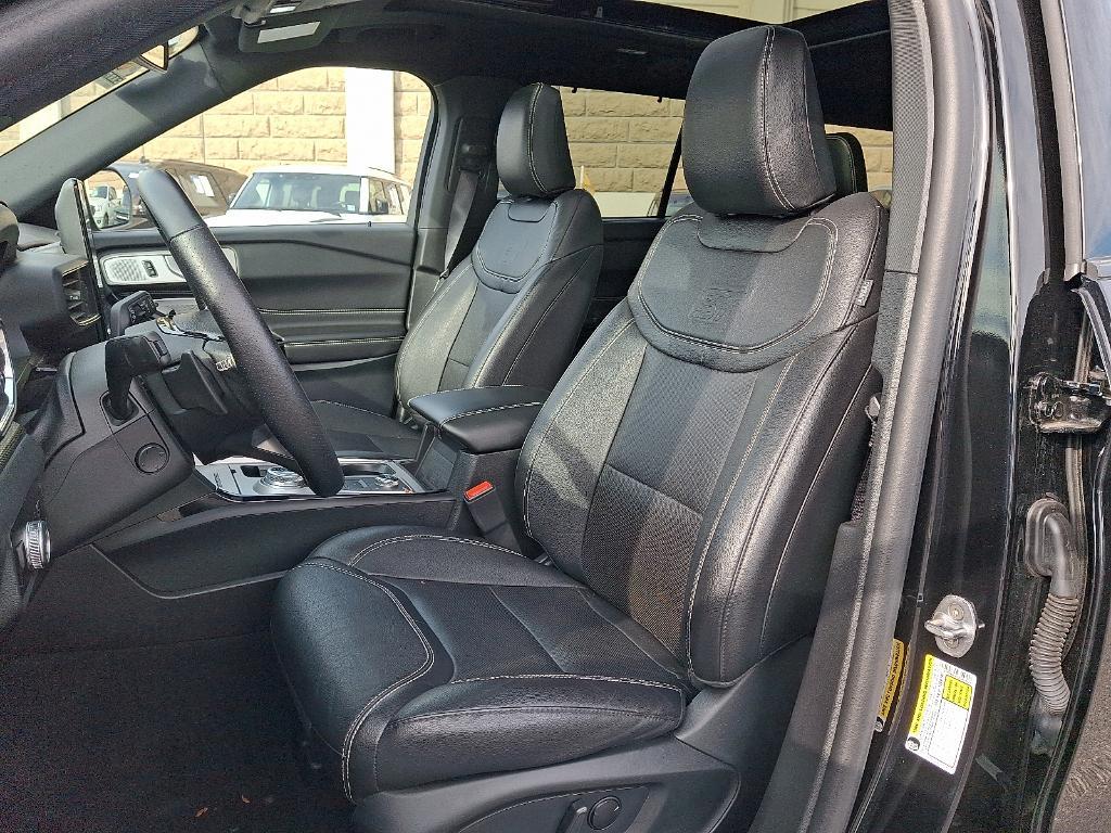 used 2023 Ford Explorer car, priced at $41,986