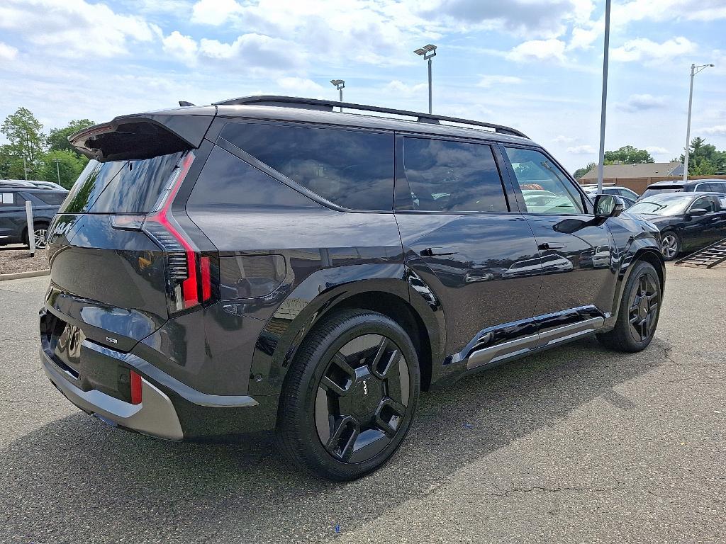 used 2024 Kia EV9 car, priced at $53,989