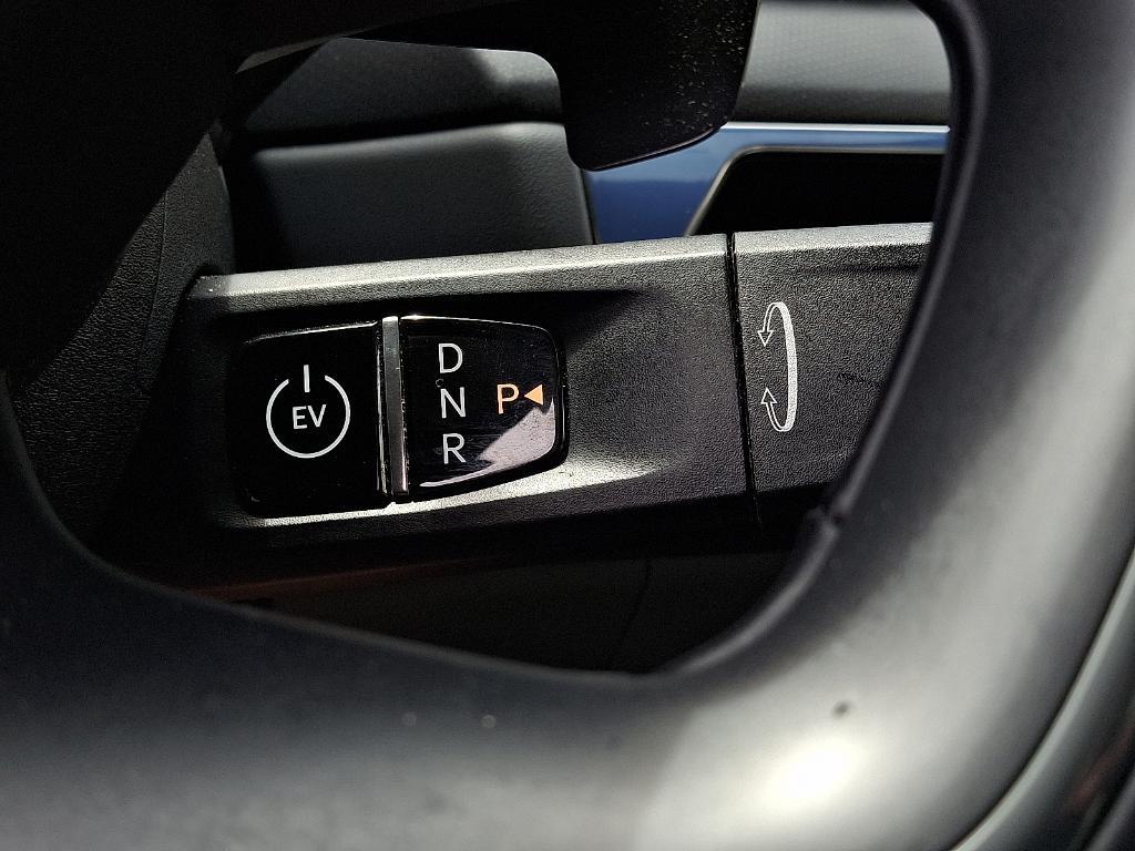 used 2024 Kia EV9 car, priced at $53,989