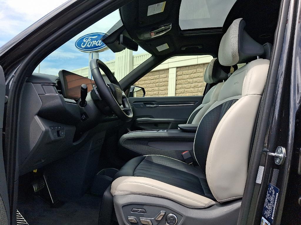 used 2024 Kia EV9 car, priced at $53,989