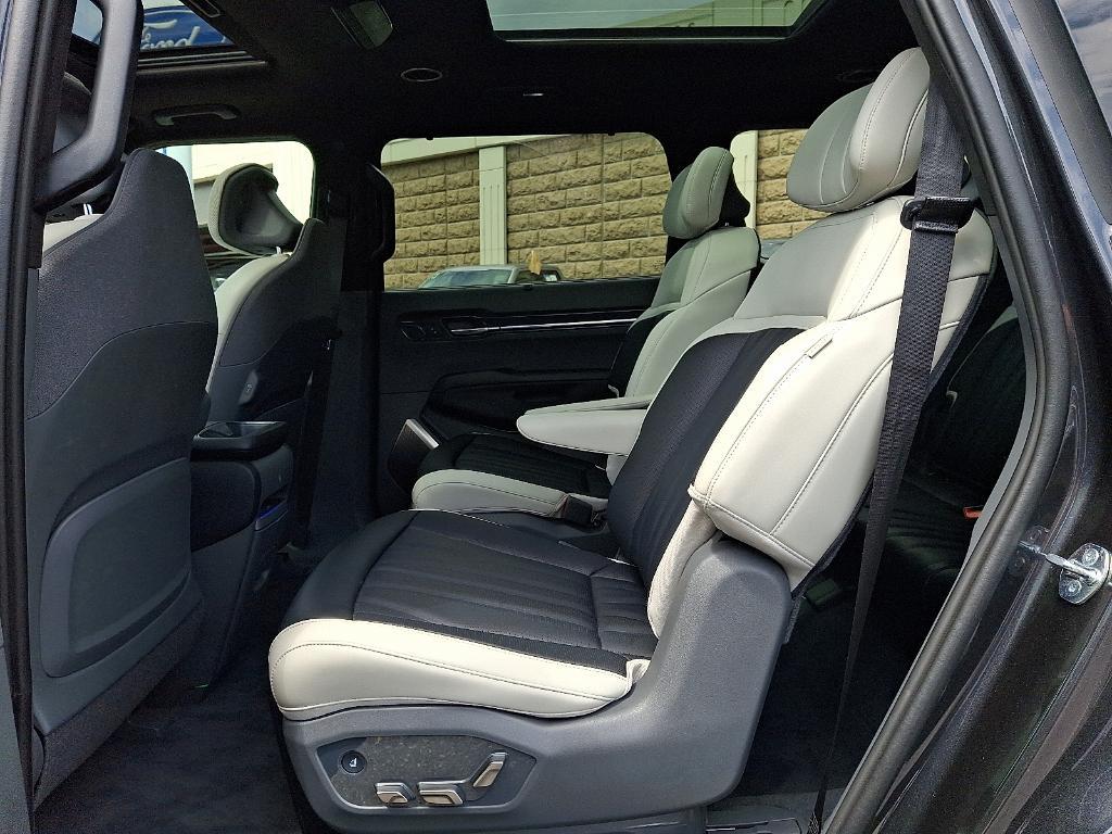 used 2024 Kia EV9 car, priced at $53,989