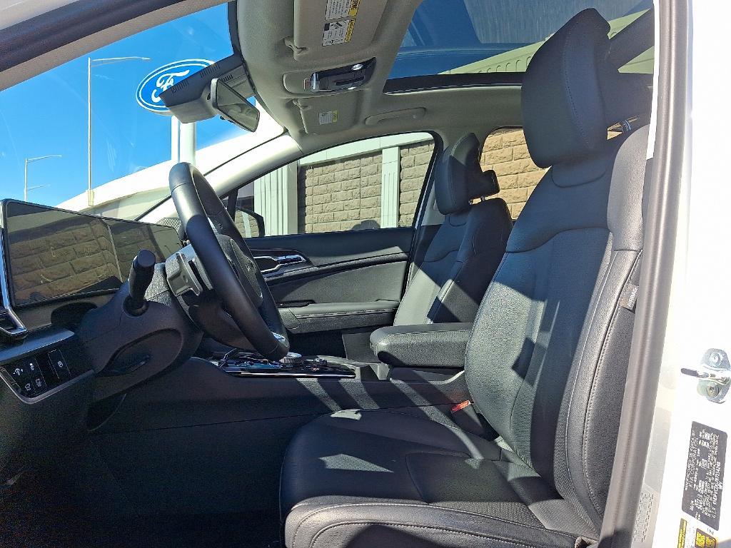 used 2024 Kia Sportage Hybrid car, priced at $29,251