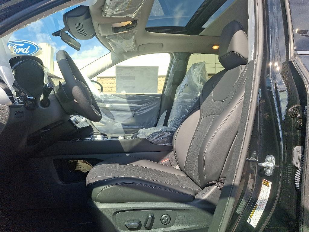 new 2025 INFINITI QX60 car, priced at $55,070