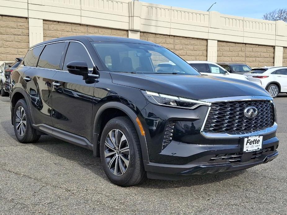 new 2025 INFINITI QX60 car, priced at $54,945