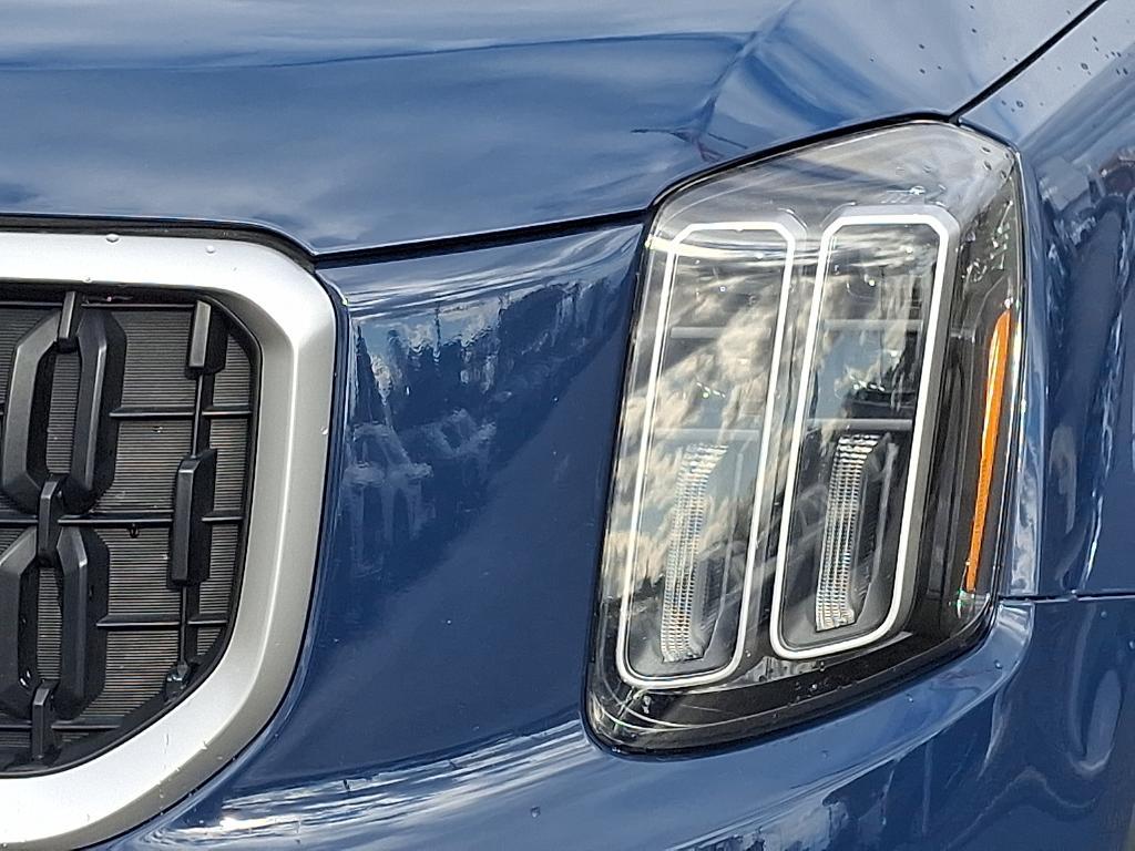 used 2023 Kia Telluride car, priced at $37,387