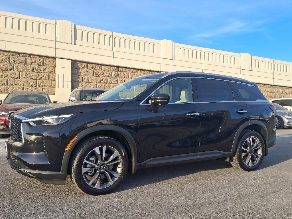 new 2025 INFINITI QX60 car, priced at $61,545